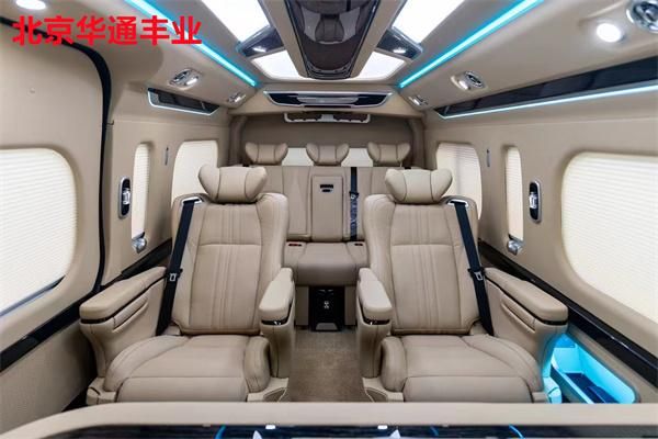 海狮7座报价及图片丰田海狮7座最新报价(图4) 海狮7座报价及图片丰田海狮7座最新报价(图4)